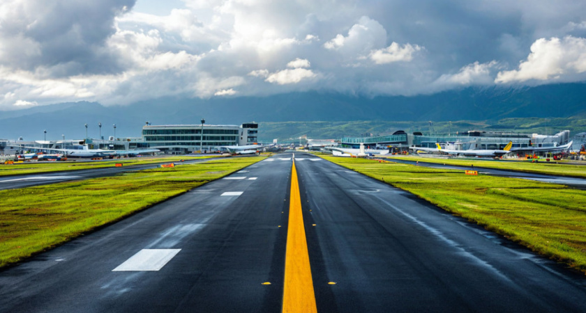 Воронежский аэропорт опроверг новости о наборе сотрудников
