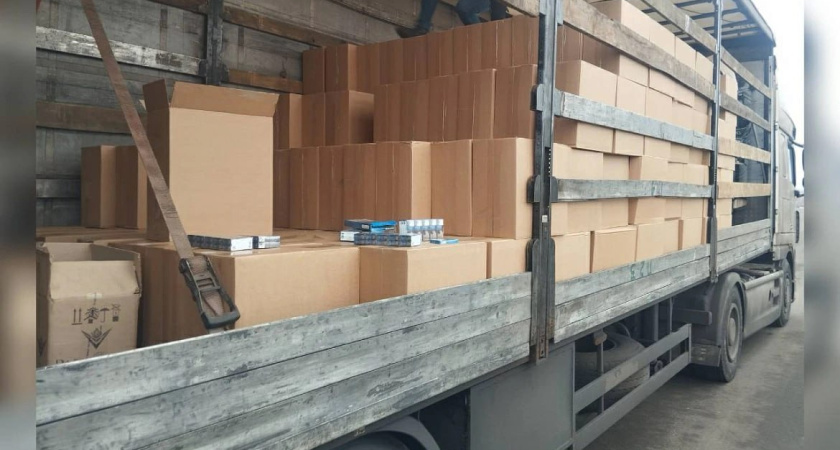 Контрабанду сигарет на 53 миллиона рублей пресекли в Воронежской области