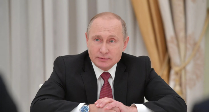 Президент России Владимир Путин наградил Гусева