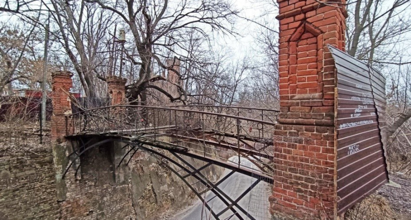 ООО «ДИЗАЙН» станет подрядчиком реставрации мостика у Дворца Ольденбургских