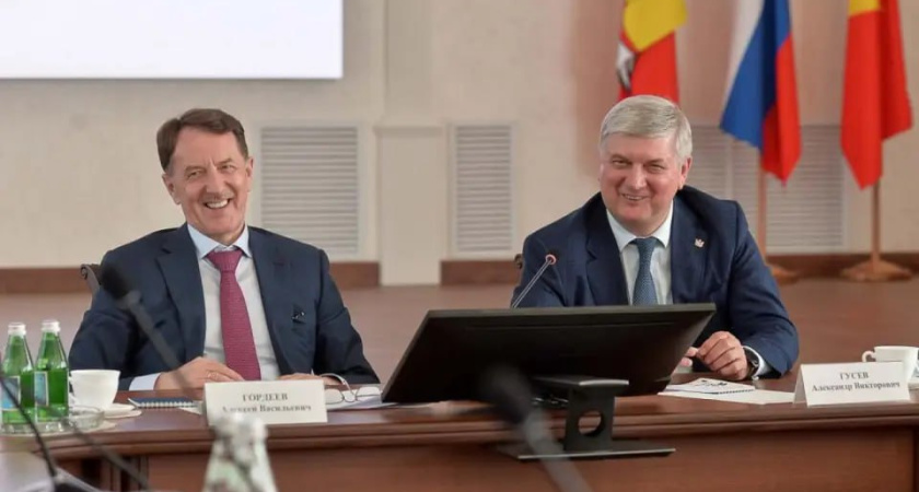 Эксперт высказался о политических играх лидеров в Воронежской области