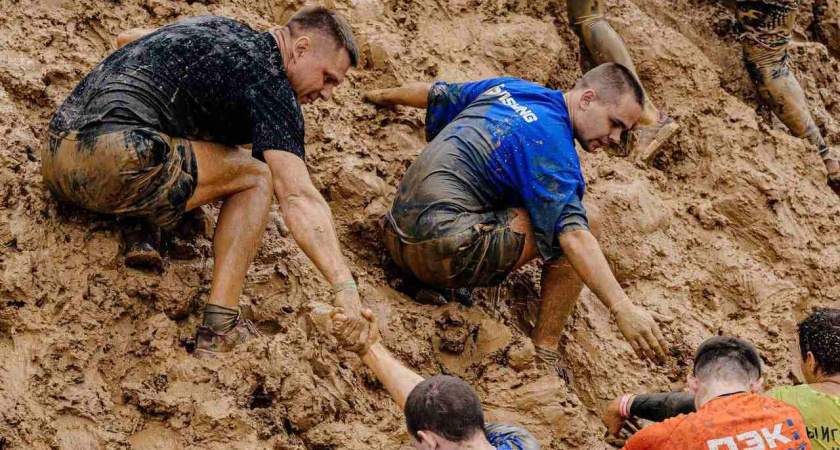 В Воронеже забег «Стальной характер» собрал участников из 32 регионов 