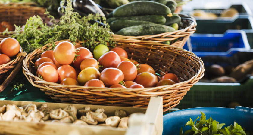 В мае в Воронеже продукты дешевели, услуги дорожали