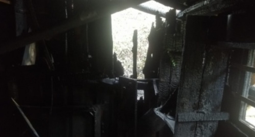 В Воронеже двое мужчин ответят в суде за сожжение дома с пожилым человеком внутри