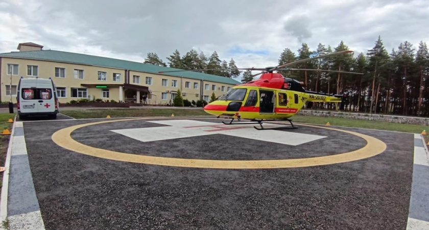 Из Павловска в Воронеж вертолётом доставили мужчину с серьёзной травмой головы