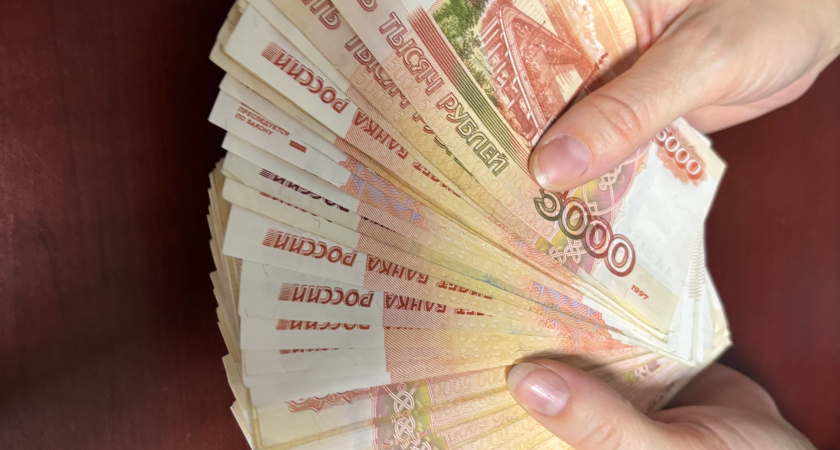 Хотели раздать деньги, а сами уехали из России: что стало с семьей, выигравшей миллиард в лотерею