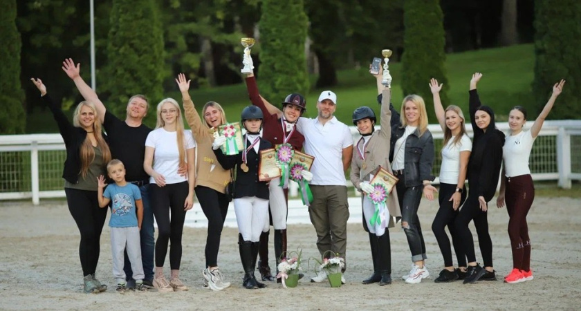 Воронежские конные наездники завоевали семь медалей на турнире в Туле