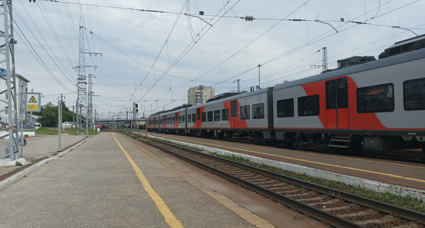 «Тебе сейчас врач будет нужен». Сопровождающая напала на ребенка в поезде Анапа – Екатеринбург