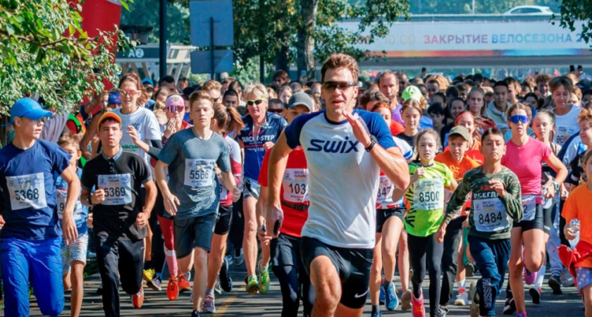 Жителей Воронежской области приглашают принять участие в массовом забеге «Кросс нации»