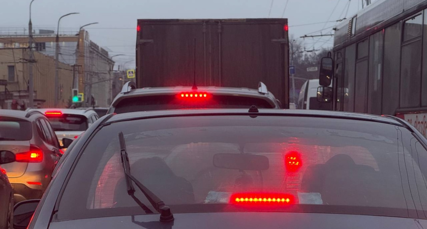 Верховный суд пояснил, можно ли водителю стоять около своего автомобиля в состоянии опьянения, что будет если его оформит инспектор ГАИ