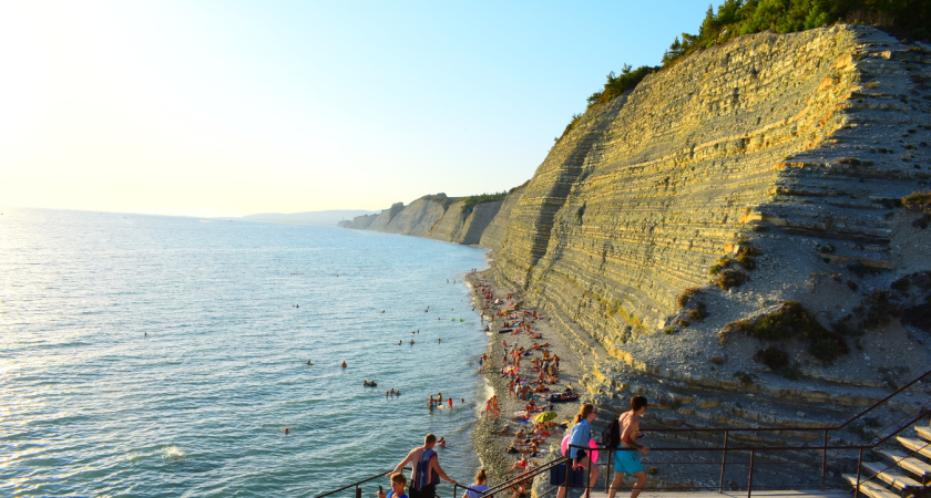 Плюсы и минусы отдыха в Геленджике: туристка из России рассказала о личном опыте