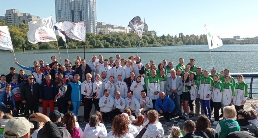Воронежские гребцы-драконисты эффектно закрыли сезон на областном чемпионате
