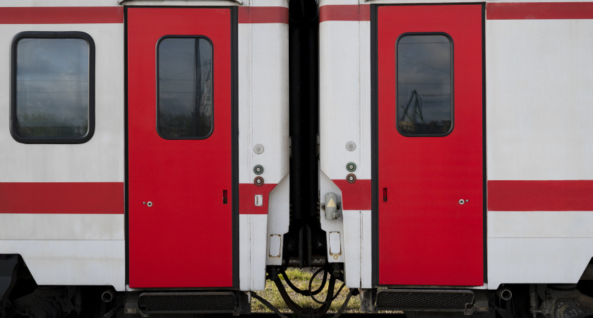 В поездах РЖД появились новые вагоны СВ: что внутри