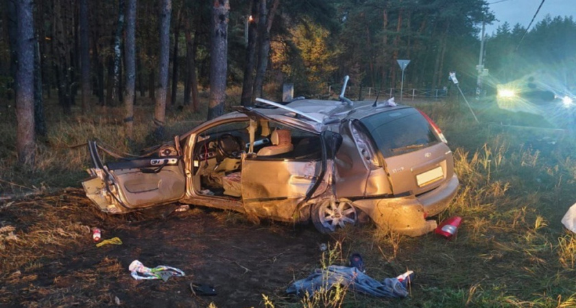 В Воронеже в ДТП погиб 47-летний водитель и пострадали два пассажира