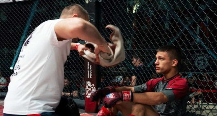 Воронежец Илья Раю взял «серебро» чемпионата мира по панкратиону в Сербии