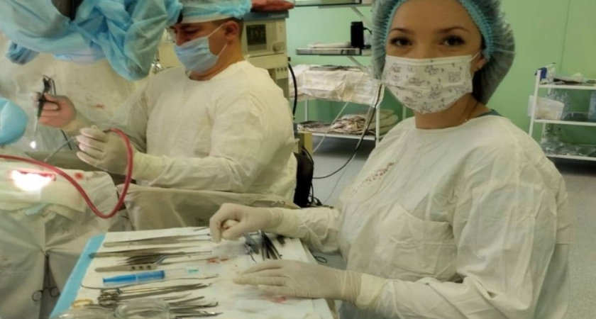 Врачи БСМП №1 Воронежа впервые провели уникальную операцию на позвоночнике