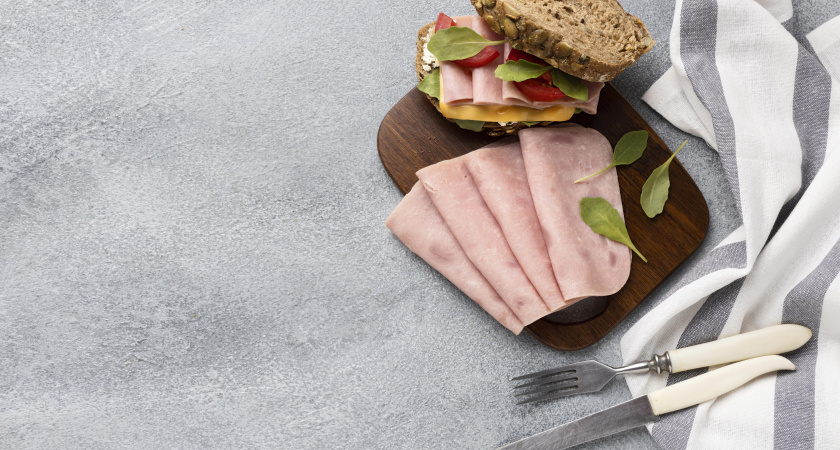 Проще, чем кажется: готовим куриный балык для бутербродов