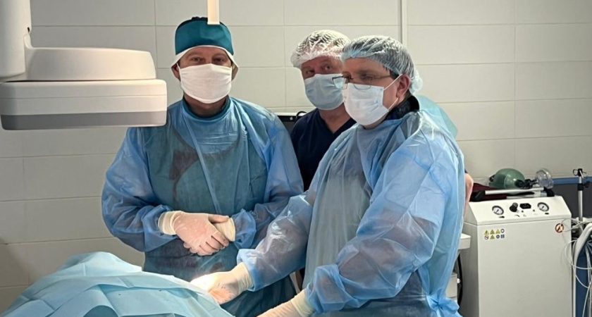 В Бобровской больнице впервые установили кардиостимулятор 86-летней пациентке