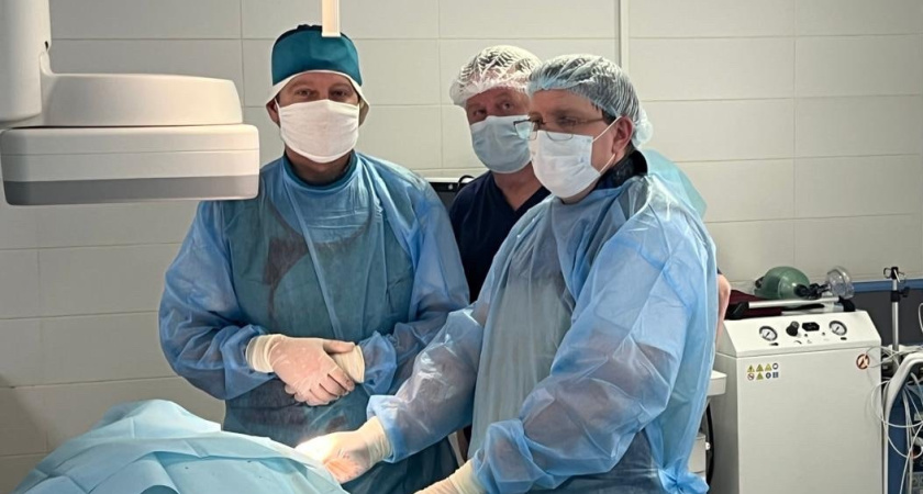 В Воронежской области впервые провели операцию по имплантации эндокардиального стимулятора