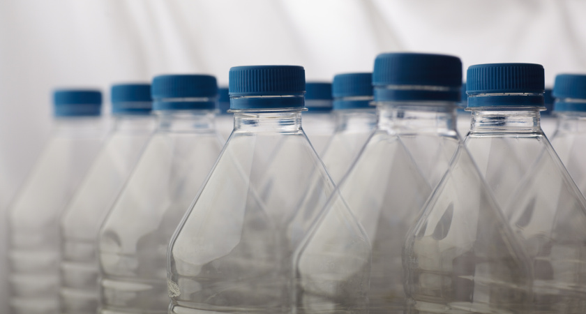 Мастерим из пустых бутылок: вещи, которые действительно пригодятся