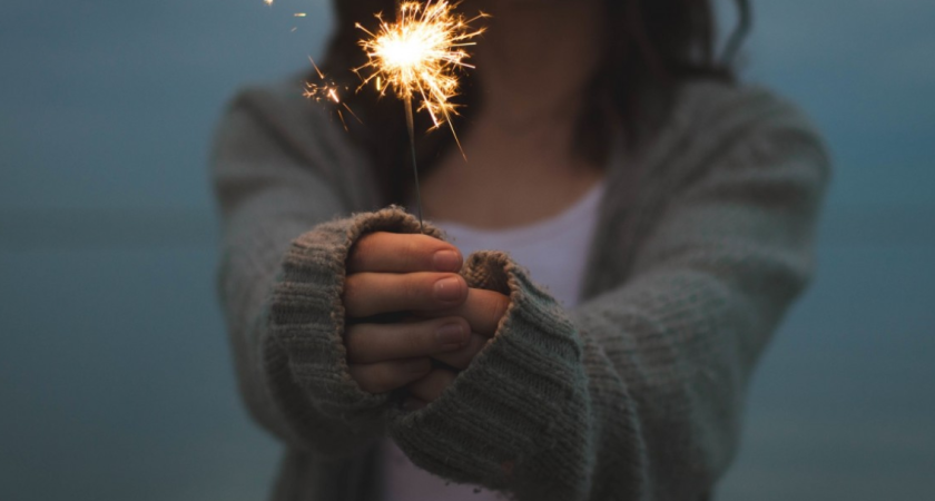 Билет в один конец: почему все больше людей встречают Новый год в одиночку? Куда едут те, кто ценит свободу?