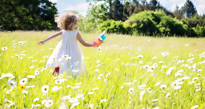 "Знатная" и "благородная" - шикарное имя для девочки: что скрывает имя аристократок, которое выбирают умные родители
