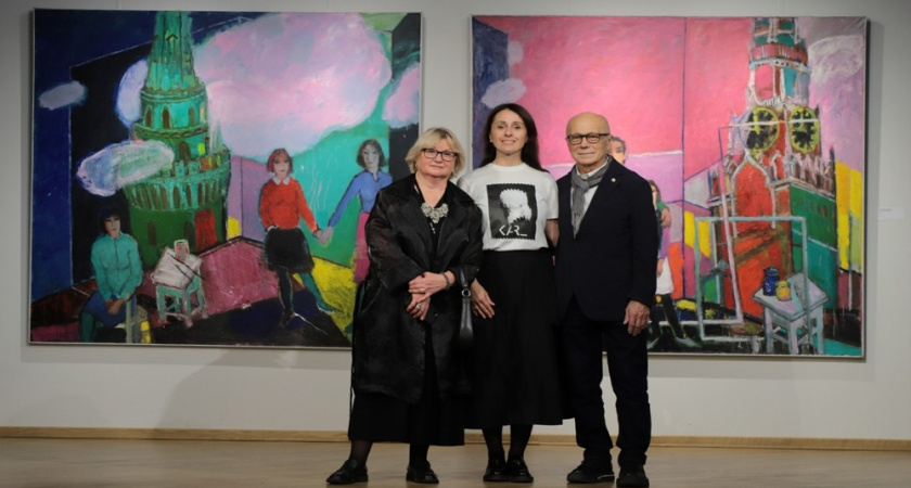 В музее Крамского в Воронеже открылась выставка семьи Любавиных «Солнечный круг»