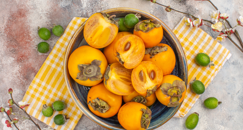 Польза и риски хурмы: почему она заслуживает места на вашем столе