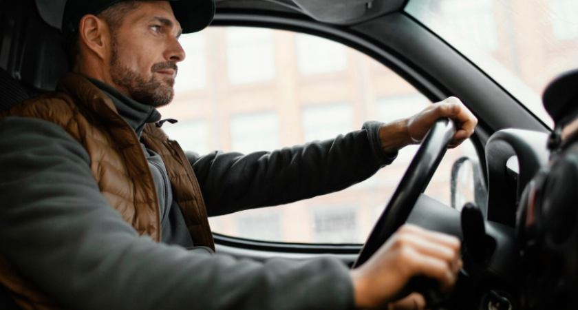 Правда о возрасте за рулем: новые правила для водителей-пенсионеров в России