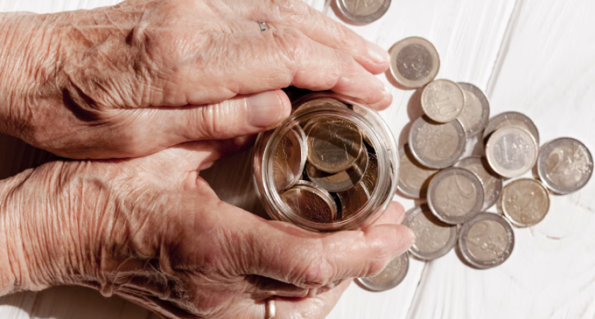 Российским ученым предложили пенсионную надбавку: до 20% за ученую степень