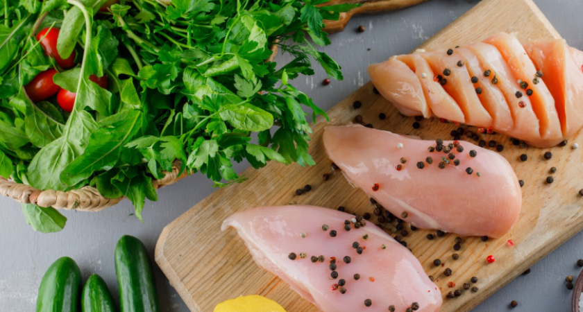 Роскачество провело масштабную проверку куриного филе. Результаты удивили