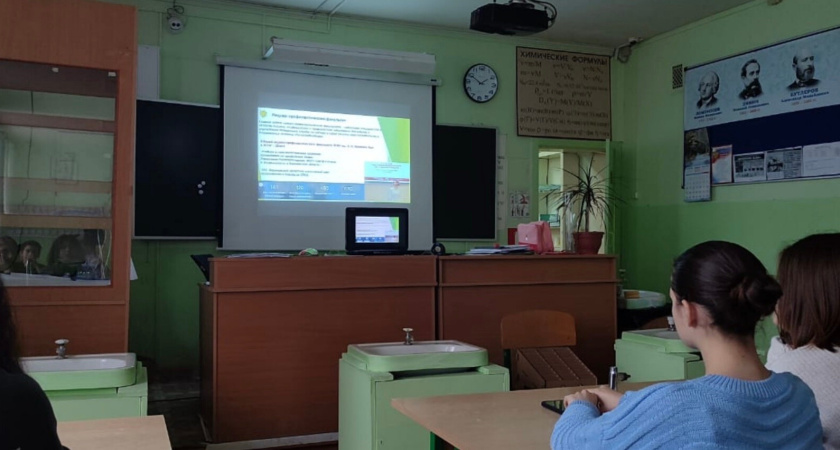 Для школьников, желающих развиваться в медицине, организовали специальное мероприятие