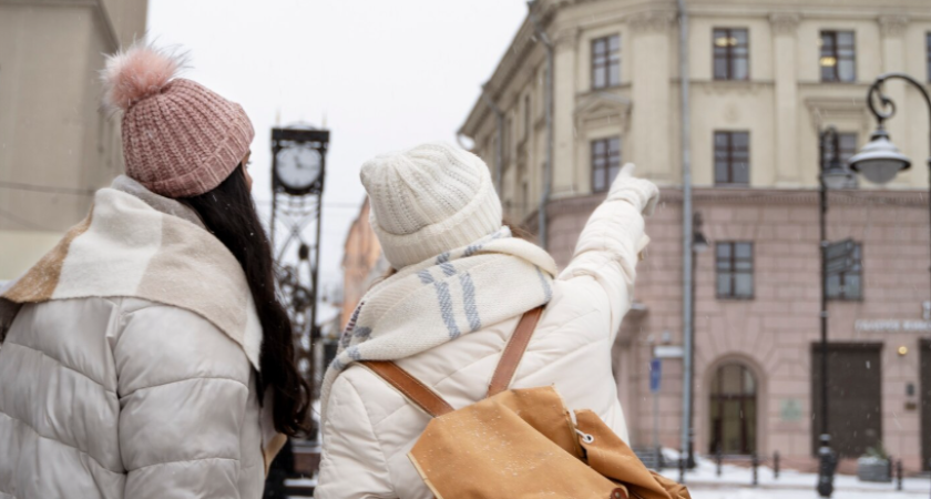 Куда улететь из России, когда надоели морозы: 3 направления, где тепло встречают без визы