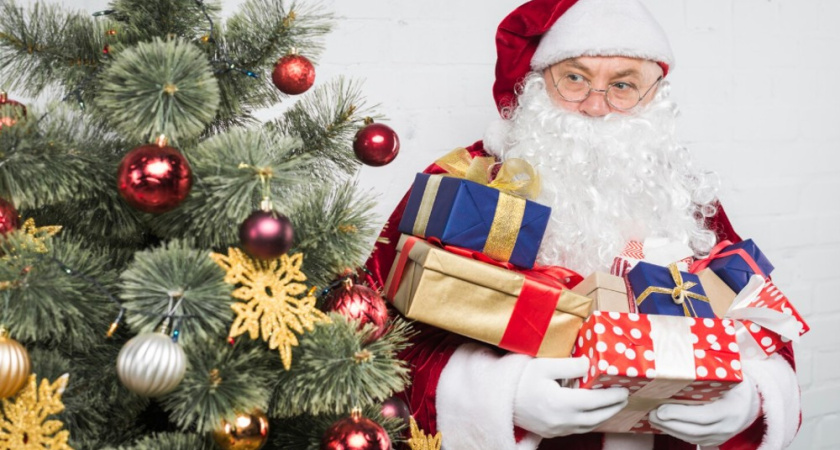 Воронежский Дед Мороз отправится на Донбасс с ёлочными игрушками и подарками для детей