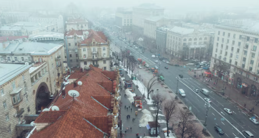 Прогноз резко ухудшился: названы регионы, где с декабря ждут аномальных холодов и метелей