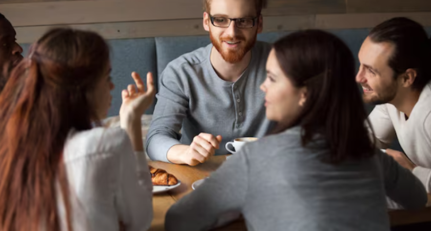 Вы этого не замечаете, но окружающие осуждают: не делайте эти 8 вещей на людях