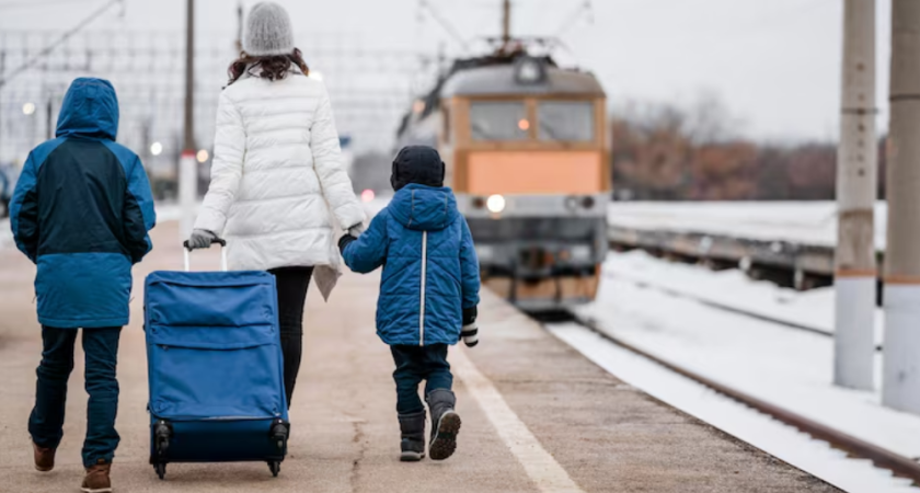 Путешествия с детьми станут строже: что нужно знать о новых правилах на поездах с 20 января