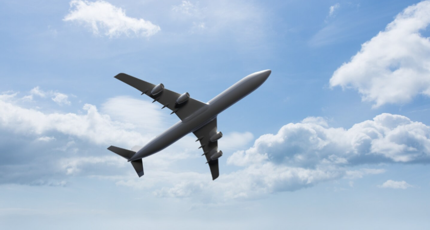 Ошибка выжившего в салоне: почему нужно первыми заходить в самолёт, а не тянуть до последнего