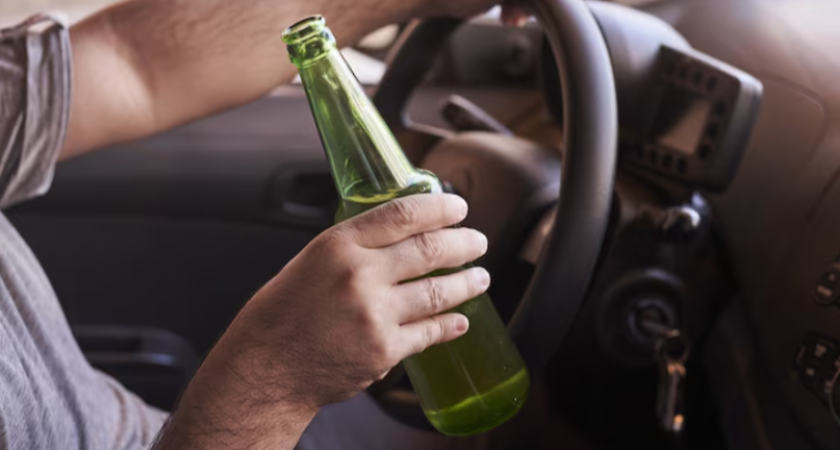 Как быстро выветривается алкоголь и когда можно за руль: эксперты пояснили