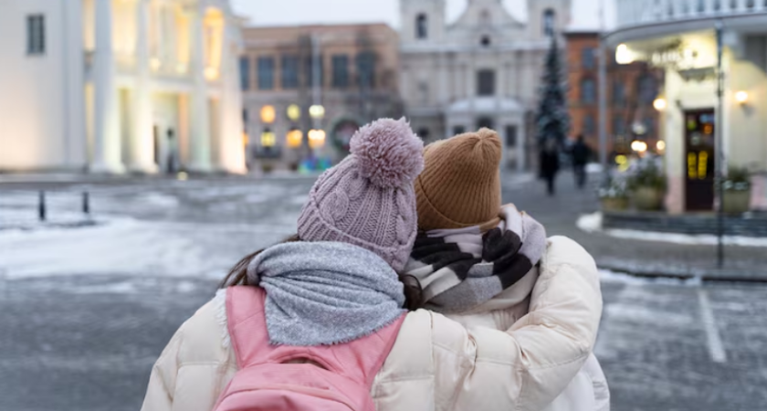 При какой температуре дети могут не идти в школу и в садик в Воронеже?