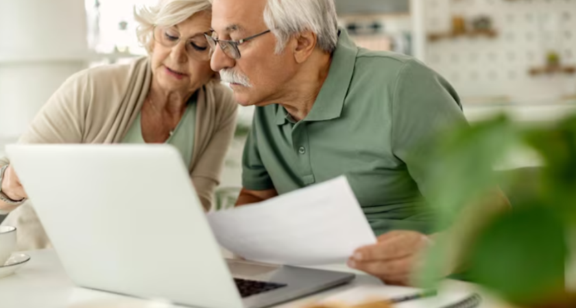Что изменится в доходах пенсионеров в феврале. Разбираем две важные новости