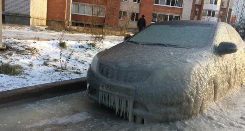 Мыть машину в мороз или подождать: объясняю, при какой температуре мойка приносит больше вреда, чем грязь