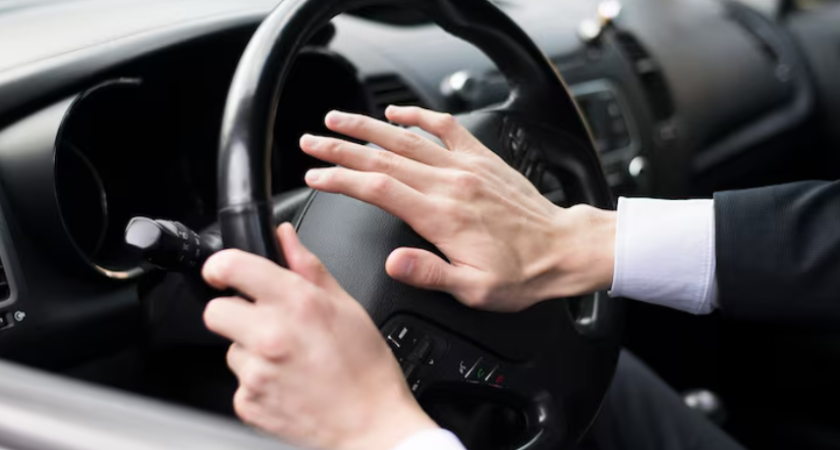 Как разблокировать руль в машине и почему возникает блокировка