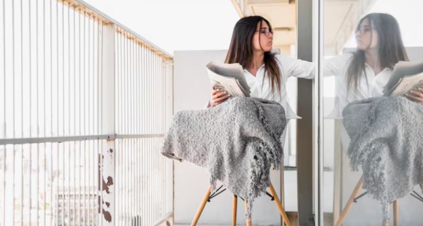 Застеклил балкон десять лет назад? Суд может заставить снести