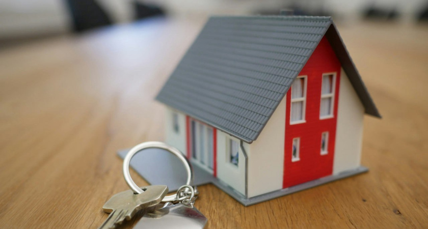 Жильё, сдающееся в долгосрочную аренду, в среднем меньше по площади, чем выставленное на продажу — аналитики Домклик