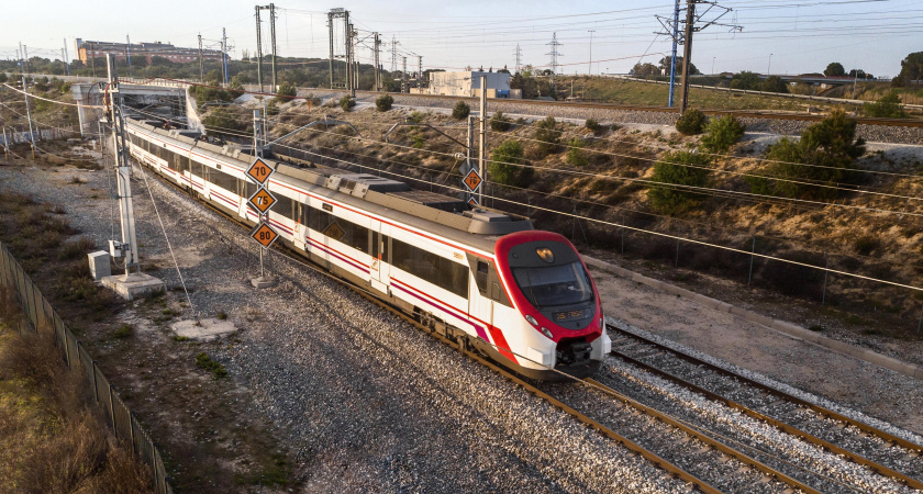 С 22 мая через Воронеж начнет ходить поезд в Феодосию