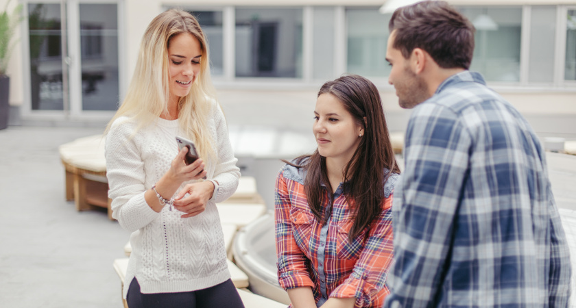 Глупый человек всегда говорит эти 8 вещей: вы слышите эти фразы каждый день