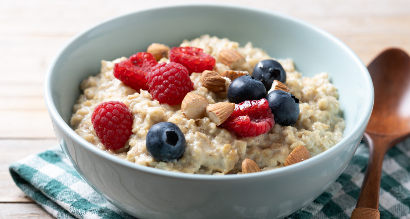 Надоела овсянка? Бросьте в тарелку печенье. Реакция семьи — ноль отказов