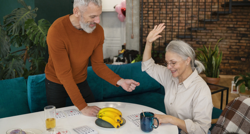 С марта начали действовать обновлённые правила зачисления пенсионных выплат на банковские карты