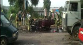 В Воронеже в аварии на 45-й Стрелковой дивизии сгорели «Жигули»